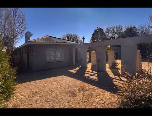 4 BEDROOM HOUSE FOR SALE IN STANDERTON CENTRAL